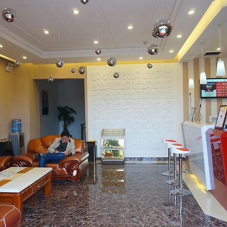 Thank Inn Chain Hotel Guizhou Zunyi Huichuan District Huichuan Avenue Eksteriør bilde